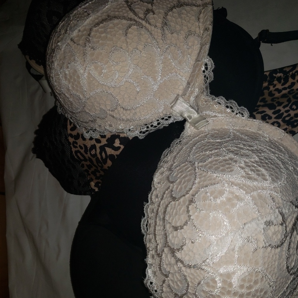 Bra size 38 DD